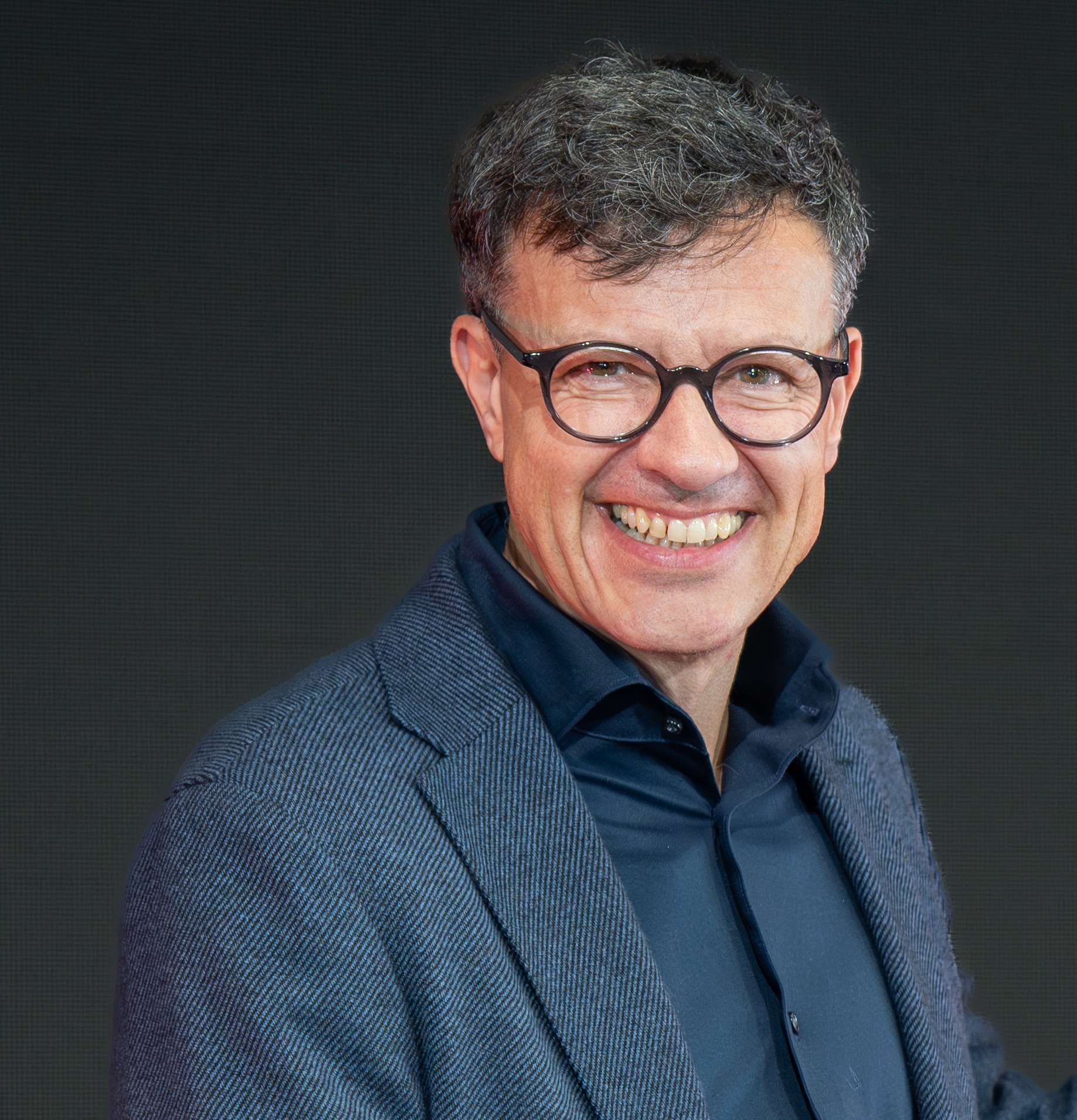 Speaker Andreas Gebhardt Headshot 2